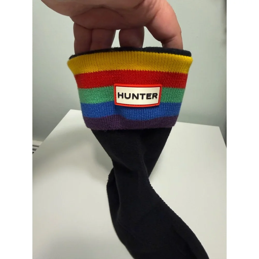 Hunter Kids Rainbow Stripe Fleece Boot Socks Black Medium US 11-13 KAS3425RPY